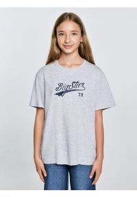 Big-Star - Koszulka dziewczęca oversize z nadrukiem szara Emillia 901. Kolor: szary. Materiał: dzianina, denim. Wzór: nadruk. Styl: młodzieżowy, sportowy, elegancki
