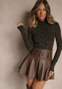 Renee - Czarna Bawełniana Bluzka z Golfem Typu Longsleeve w Groszki Neatte. Okazja: na co dzień. Typ kołnierza: golf. Kolor: czarny. Materiał: bawełna. Długość rękawa: długi rękaw. Wzór: grochy. Styl: klasyczny, casual