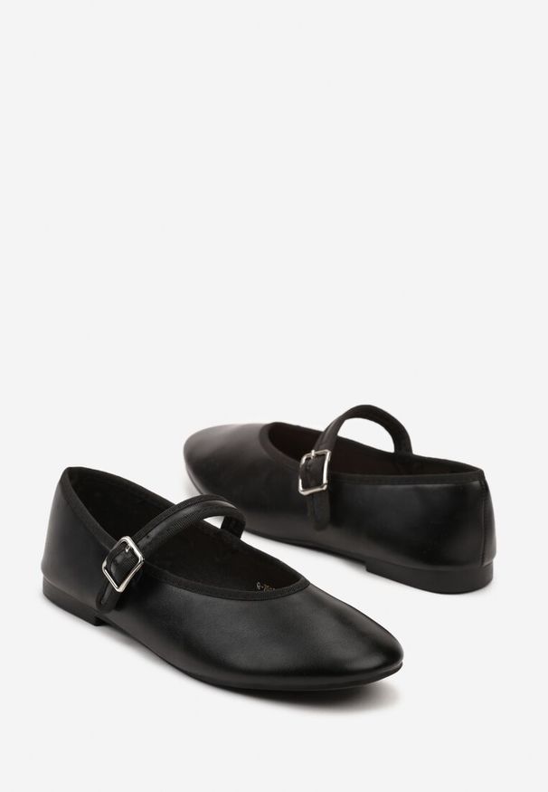 Born2be - Czarne Balerinki Vices w Stylu Mary Jane z Paskiem ze Sprzączką Cesirra. Zapięcie: pasek. Kolor: czarny. Materiał: jeans. Obcas: na obcasie. Styl: klasyczny, elegancki