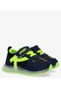 Casu - Granatowe buty sportowe na rzep casu 20x4/m. Zapięcie: rzepy. Kolor: wielokolorowy, zielony, niebieski