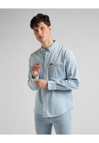 Lee - LEE RIVETED SHIRT MĘSKA KOSZULA JEANSOWA ICE BLUE L66IPLUY 112145371. Materiał: jeans