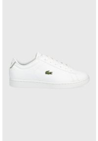 Lacoste sneakersy dziecięce kolor biały. Nosek buta: okrągły. Zapięcie: sznurówki. Kolor: biały. Materiał: guma