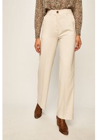 Pepe Jeans - Spodnie. Kolor: kremowy. Materiał: materiał, wiskoza, elastan, tkanina, poliester. Wzór: gładki #1