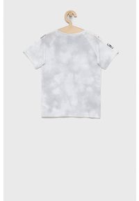 Champion T-shirt bawełniany dziecięcy kolor biały. Okazja: na co dzień. Kolor: biały. Materiał: bawełna. Długość rękawa: raglanowy rękaw. Wzór: nadruk. Styl: casual
