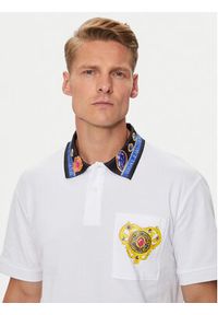 Versace Jeans Couture Polo 76GAGT11 Biały Regular Fit. Typ kołnierza: polo. Kolor: biały. Materiał: bawełna #5