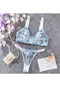 Intica - Bielizna damska haftowana elegancka na specjalne okazje Tarah. Kolor: niebieski. Materiał: materiał. Wzór: haft