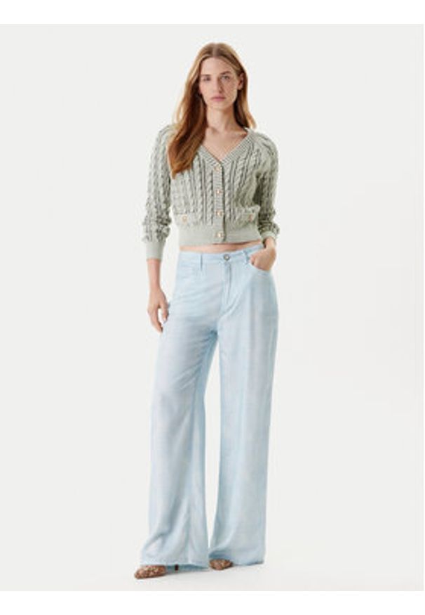 Guess Spodnie materiałowe 176485 Niebieski Slim Fit. Kolor: niebieski. Materiał: syntetyk