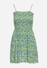 Born2be - Jasnozielona Sukienka Bawełniana na Ramiączkach z Gumką w Pasie Tessaray. Okazja: na co dzień. Typ kołnierza: dekolt kwadratowy. Kolor: zielony. Materiał: bawełna. Długość rękawa: na ramiączkach. Sezon: lato. Styl: casual, elegancki, wizytowy #7