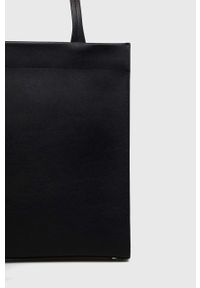 Karl Lagerfeld torebka skórzana kolor czarny. Kolor: czarny. Materiał: skórzane. Rodzaj torebki: na ramię #2