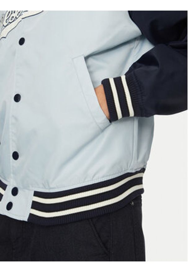 Guess Jeans Kurtka bomber M5GL32 WHAA2 Błękitny Regular Fit. Kolor: niebieski. Materiał: syntetyk