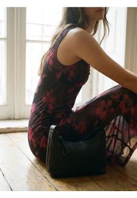 Sinsay - Sukienka na ramiączkach ze wzorem w kwiaty - wielobarwny. Długość rękawa: na ramiączkach. Wzór: kwiaty #1