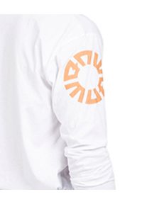 ROBERT KUPISZ - Biały t-shirt NOW SIGNATURE LONGSLEEVE. Kolor: biały. Materiał: jeans, bawełna. Długość rękawa: długi rękaw. Długość: długie. Wzór: nadruk #2