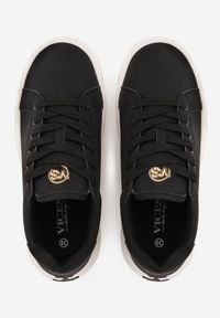 Renee - Czarne Sneakersy VICES Ozdobione Gwiazdą i Błyszczącą Wstawką Oranatta. Okazja: na co dzień. Kolor: czarny. Materiał: jeans. Wzór: aplikacja #4
