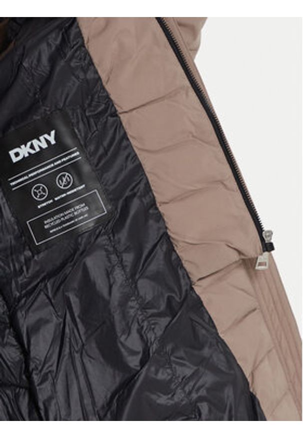 DKNY Kurtka zimowa DLEMPN46 Beżowy Slim Fit. Kolor: beżowy. Materiał: syntetyk. Sezon: zima