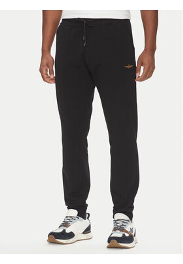 Aeronautica Militare Dres 251TF086F459 Czarny Regular Fit. Kolor: czarny. Materiał: bawełna