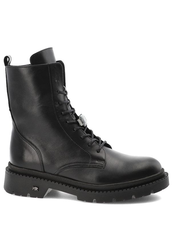 Botki damskie Karino, za kostkę na płaskim obcasie skórzane z ozdobą na zamek, czarne lico, 4841-076-F. Okazja: na co dzień. Zapięcie: zamek. Kolor: czarny. Wzór: aplikacja. Wysokość cholewki: za kostkę. Materiał: skóra. Obcas: na obcasie. Styl: elegancki, casual. Wysokość obcasa: niski