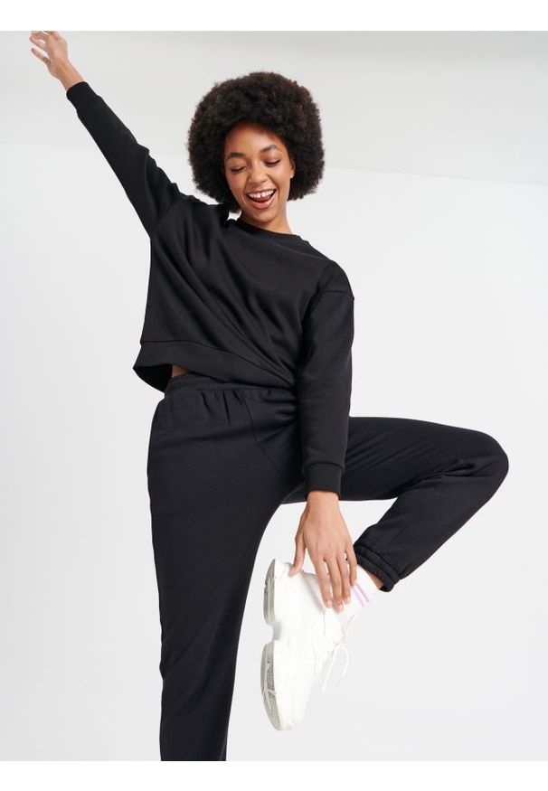 Sinsay - Bluza basic - czarny. Kolor: czarny. Materiał: bawełna