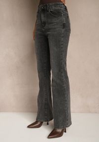 Renee - Czarne Jeansy Dzwony High Waist z Dodatkiem Wiskozy Unenaia. Okazja: na co dzień. Stan: podwyższony. Kolor: czarny. Długość: krótkie. Styl: casual, retro #4