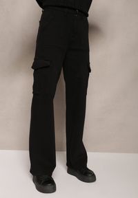 Renee - Czarne Szerokie Jeansy z Bawełny High Waist w Stylu Bojówek Niaroa. Stan: podwyższony. Kolor: czarny. Styl: retro #2