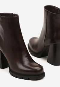 Renee - Brązowe Botki na Platformie z Tłoczeniem i Stożku Latamea. Okazja: na co dzień. Kolor: brązowy. Materiał: jeans, skóra. Obcas: na platformie. Styl: casual, elegancki. Wysokość obcasa: średni #6