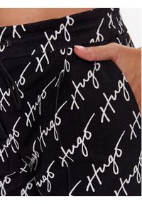 Hugo Spodnie materiałowe Hemias 50489238 Czarny Regular Fit. Kolor: czarny. Materiał: materiał, wiskoza. Wzór: kolorowy
