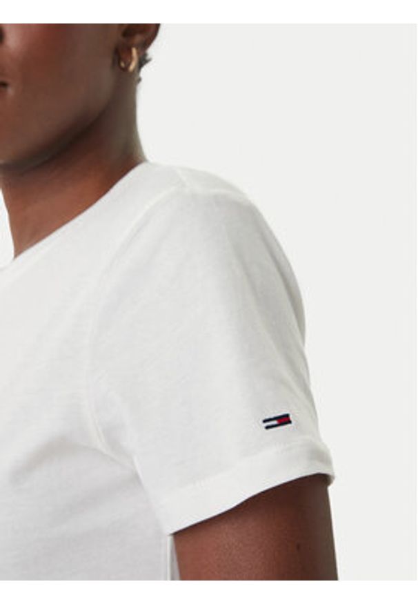 Tommy Jeans T-Shirt DW0DW22277 Biały Regular Fit. Kolor: biały. Materiał: bawełna