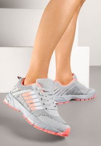 Born2be - Jasnoszare Buty Sportowe przed Kostkę z Ozdobnymi Paskami na BokuIonevia. Wysokość cholewki: przed kostkę. Zapięcie: pasek. Kolor: szary #5