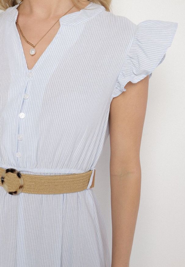 Born2be - Jasnoniebieska Bawełniana Sukienka Boho o Rozkloszowanym Kroju z Paskiem z Klamrą Iffalisse. Okazja: na spacer. Kolor: niebieski. Materiał: bawełna. Wzór: aplikacja. Typ sukienki: rozkloszowane. Styl: boho