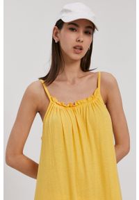 Superdry Sukienka kolor żółty midi prosta. Kolor: żółty. Materiał: dzianina. Długość rękawa: na ramiączkach. Wzór: gładki. Typ sukienki: proste. Długość: midi #4