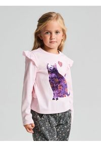 Sinsay - Koszulka z długimi rękawami zdobiona falbanami i cekinami - różowy. Kolor: różowy. Długość rękawa: długi rękaw. Długość: długie. Wzór: aplikacja #1