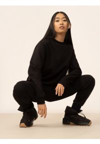 outhorn - Bluza nierozpinana bez kaptura damska. Okazja: na co dzień. Typ kołnierza: bez kaptura. Materiał: dzianina, bawełna, poliester. Styl: casual #3