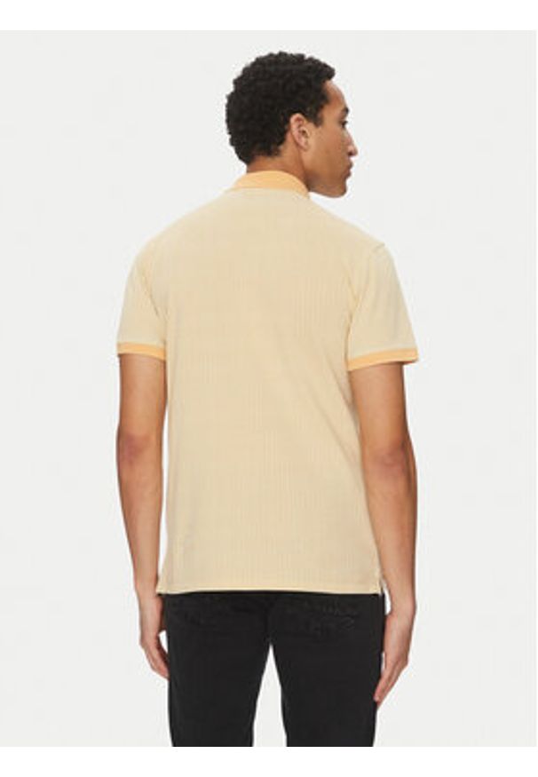 Blend Polo 20718252 Pomarańczowy Regular Fit. Typ kołnierza: polo. Kolor: pomarańczowy. Materiał: bawełna