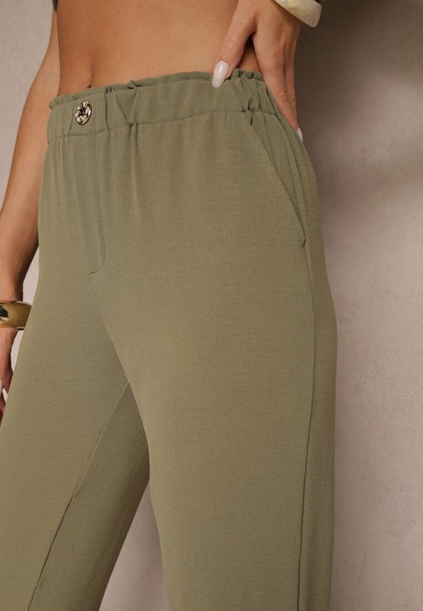 Renee - Zielone Klasyczne Spodnie Regular Waist z Gumką w Pasie Tilomira. Okazja: na co dzień. Kolor: zielony. Styl: klasyczny