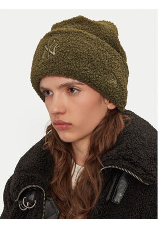 New Era Czapka Borg New York Yankees Cuff Knit Beanie 60580758 Zielony. Kolor: zielony. Materiał: materiał, poliester