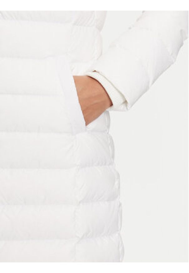 Tommy Jeans Kurtka puchowa Essential DW0DW18864 Biały Slim Fit. Kolor: biały. Materiał: syntetyk