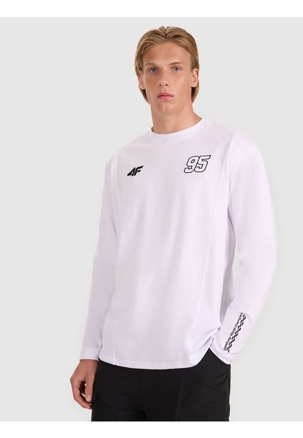4f - 4F Longsleeve regular męski 4F x Bartosz Zmarzlik - biały S. Okazja: na co dzień. Kolor: biały. Materiał: dzianina, jersey, bawełna. Długość rękawa: długi rękaw. Długość: długie. Wzór: gładki, napisy, haft, ze splotem. Styl: casual, klasyczny, sportowy