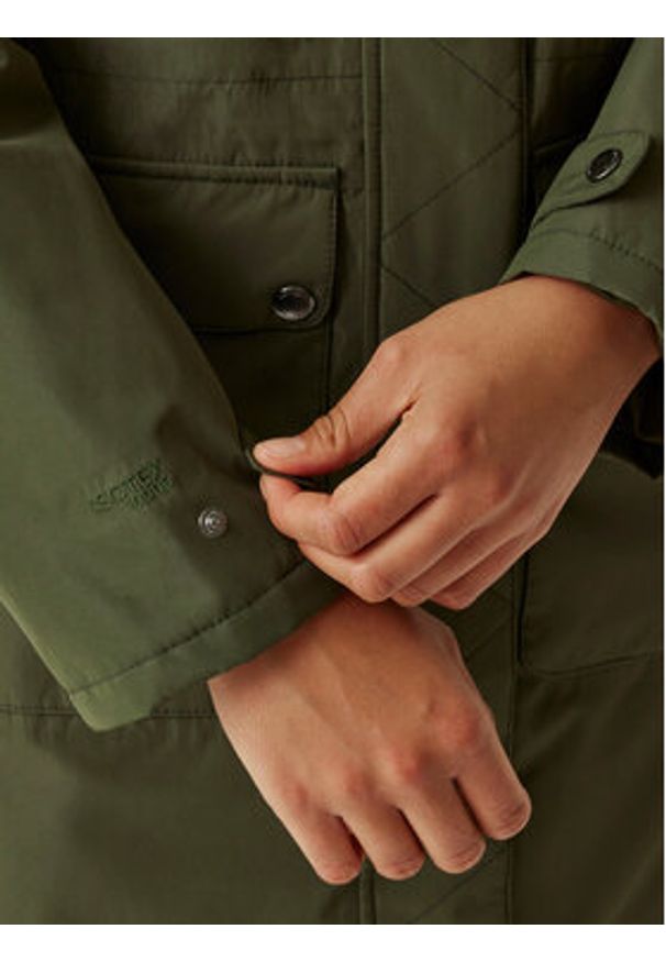 Regatta Parka Sabinka II RWP404 Zielony Regular Fit. Kolor: zielony. Materiał: syntetyk