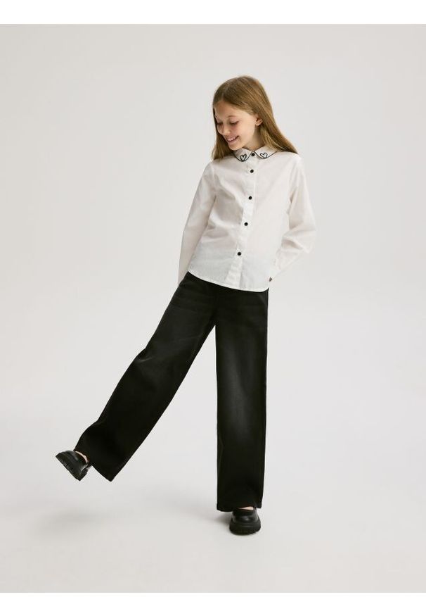 Reserved - Elastyczne jeansy wide leg - czarny. Kolor: czarny
