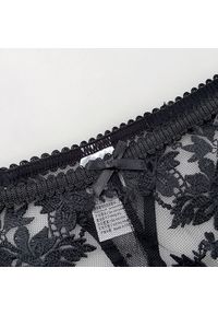 Intica - Stringi koronkowe trójkątne na każdą okazję Eladia. Kolor: czerwony. Materiał: koronka. Wzór: koronka #6