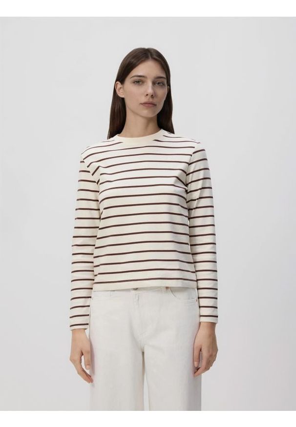 Reserved - Longsleeve z merceryzowanej bawełny - brązowy. Kolor: brązowy. Materiał: bawełna. Długość rękawa: długi rękaw