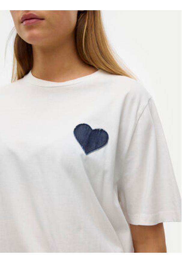Vero Moda T-Shirt Halle 10321318 Biały Loose Fit. Kolor: biały. Materiał: bawełna