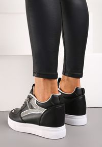 Born2be - Czarne Sneakersy Veradisa. Zapięcie: sznurówki. Kolor: czarny. Materiał: skóra ekologiczna. Wzór: gładki, aplikacja. Obcas: na koturnie #5