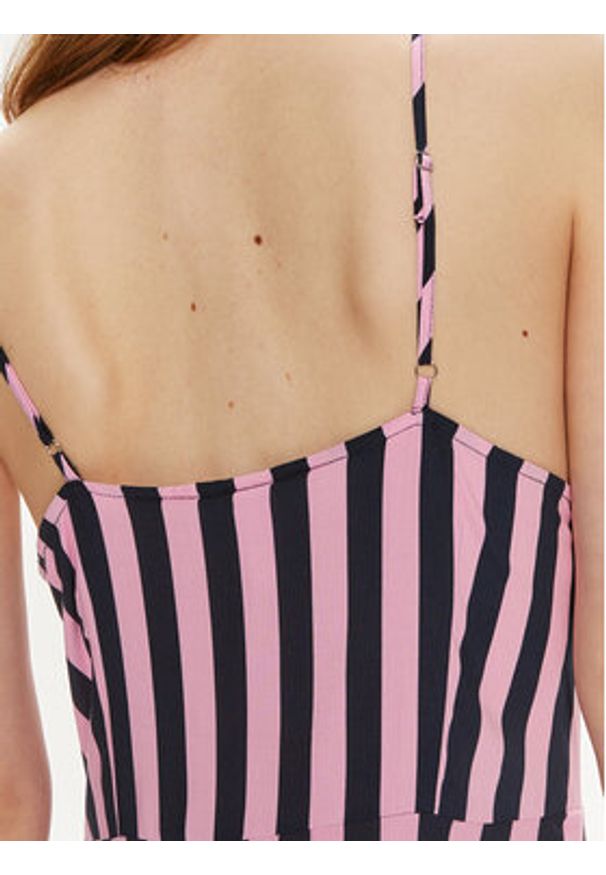 YAS Sukienka letnia Savanna 26035342 Fioletowy Regular Fit. Kolor: fioletowy. Materiał: wiskoza. Sezon: lato