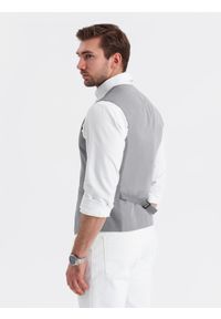 Ombre Clothing - Dopasowana męska kamizelka z rayonem i marmurkowymi guzikami – szara V3. Kolor: szary. Materiał: tkanina, poliester. Wzór: gładki, jednolity. Styl: elegancki #3