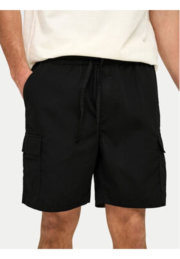 Only & Sons Szorty sportowe Kal 22034462 Czarny Slim Fit. Kolor: czarny. Materiał: bawełna, syntetyk. Styl: sportowy