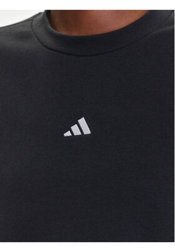 Adidas - adidas Bluza Essentials Small Logo Feelcozy JC5932 Czarny Loose Fit. Kolor: czarny. Materiał: syntetyk