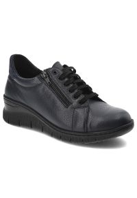 Granatowe Półbuty Wasak Wygodne Buty Damskie. Zapięcie: sznurówki. Kolor: niebieski. Materiał: materiał, skóra. Wzór: grochy. Styl: elegancki
