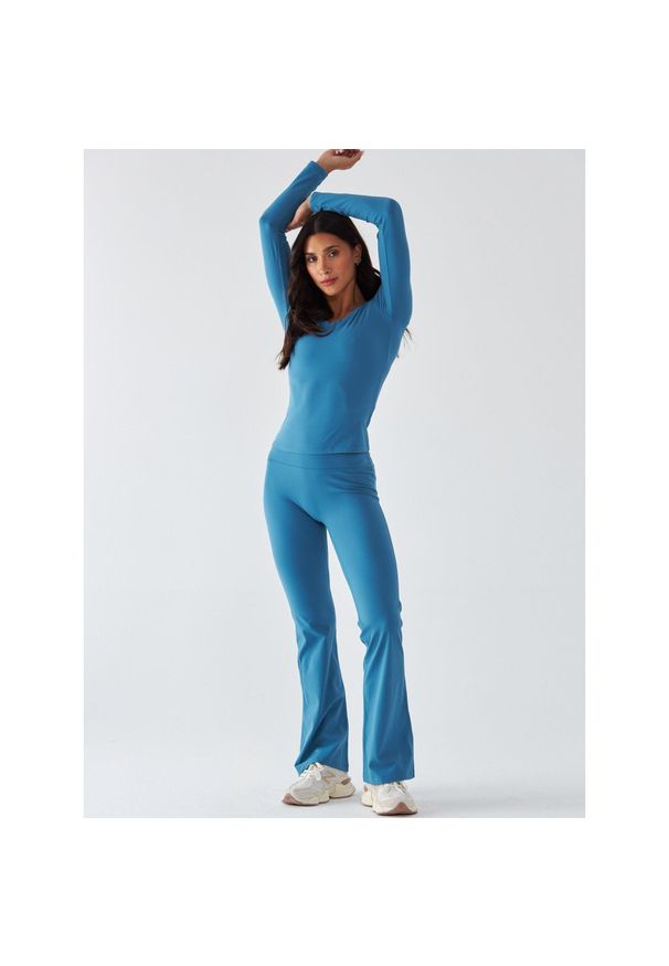 BESHAPED - Legginsy Dzwony - Morning Dew BeShaped. Kolor: niebieski. Materiał: nylon, elastan. Sport: joga i pilates