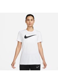 Koszulka treningowa damska Nike Wmns Drifit Park 20. Kolor: biały, wielokolorowy, czarny. Długość rękawa: krótki rękaw. Długość: krótkie