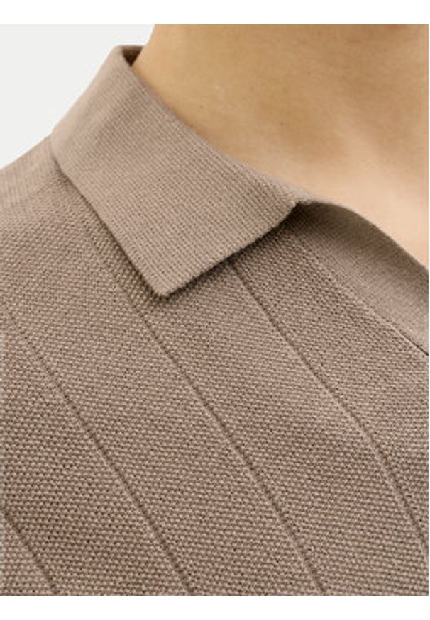 Jack & Jones Sweter Varenna 12272578 Beżowy Relaxed Fit. Kolor: beżowy. Materiał: bawełna